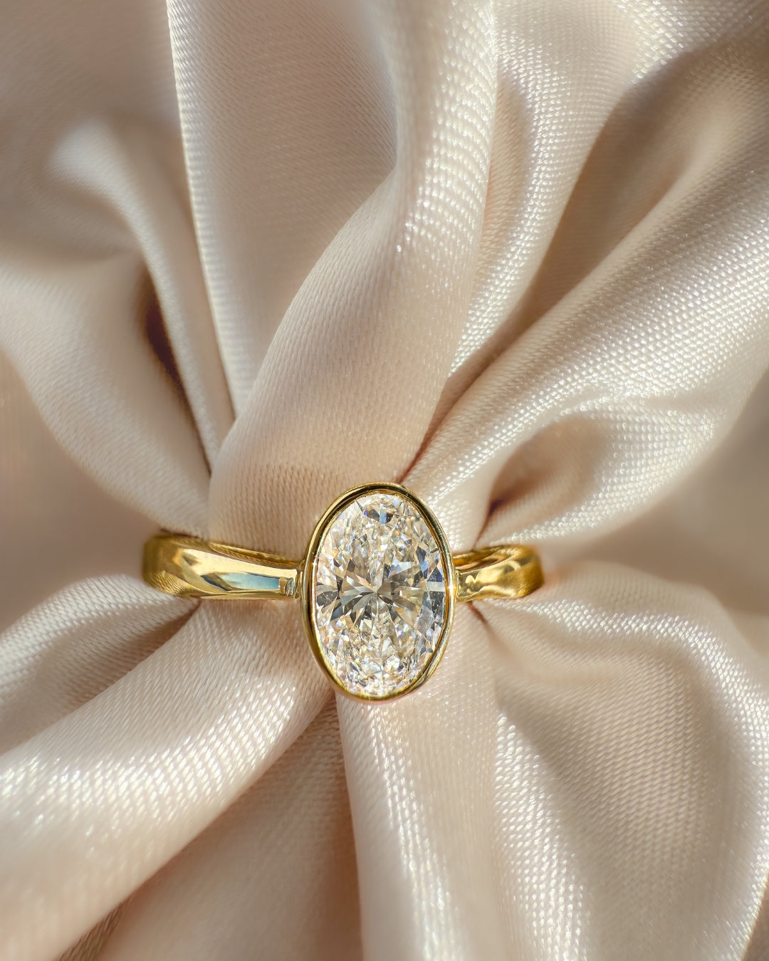 Ring Maja 0,75 crt. geelgoud