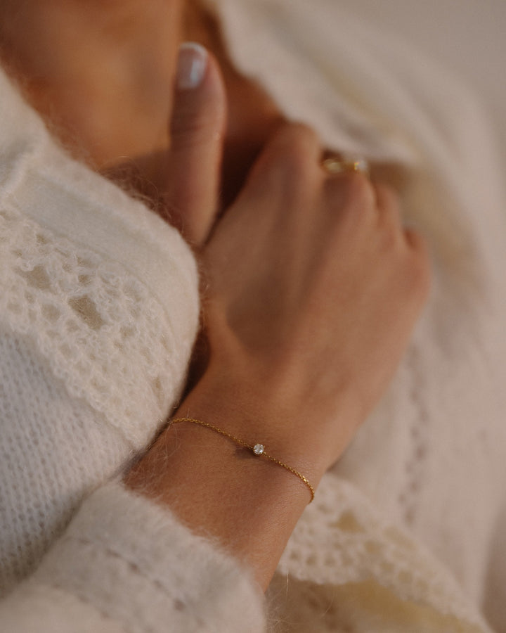 Armband Olivia 0,15 crt. witgoud