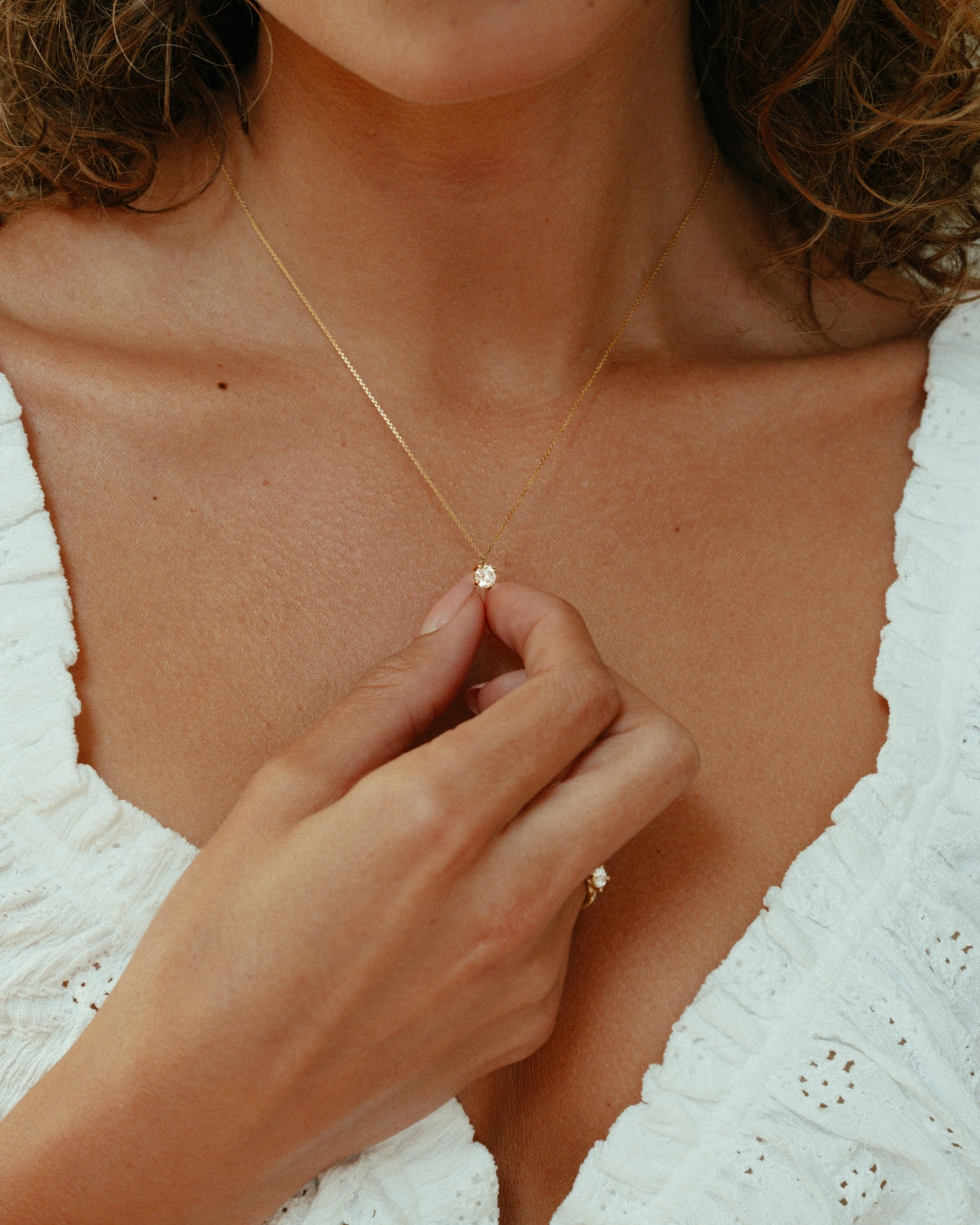 Collier Olivia 0,50 crt. geelgoud