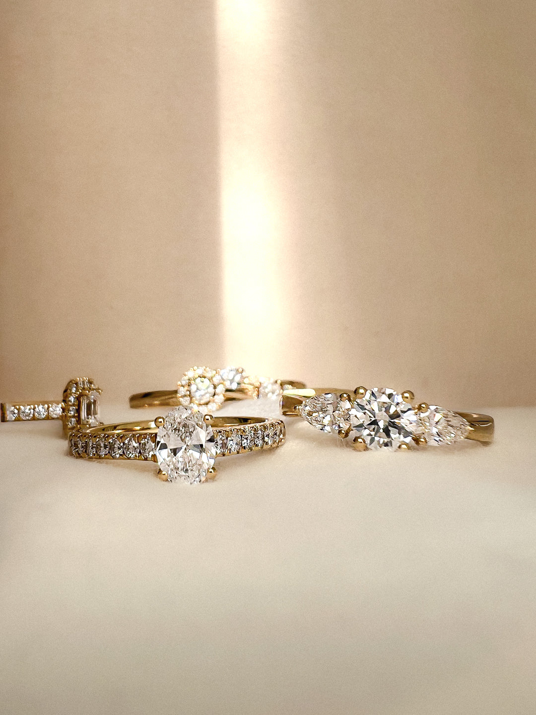 Ring Franky Royal 0,75 crt. geelgoud