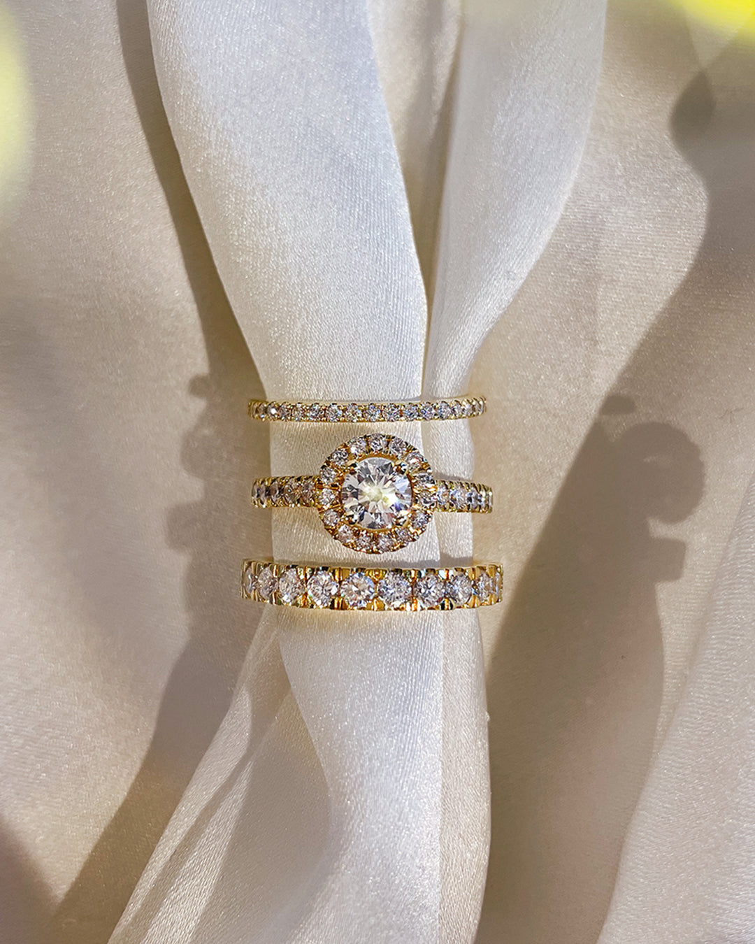 Ring Emma royal 1,00 crt. geelgoud