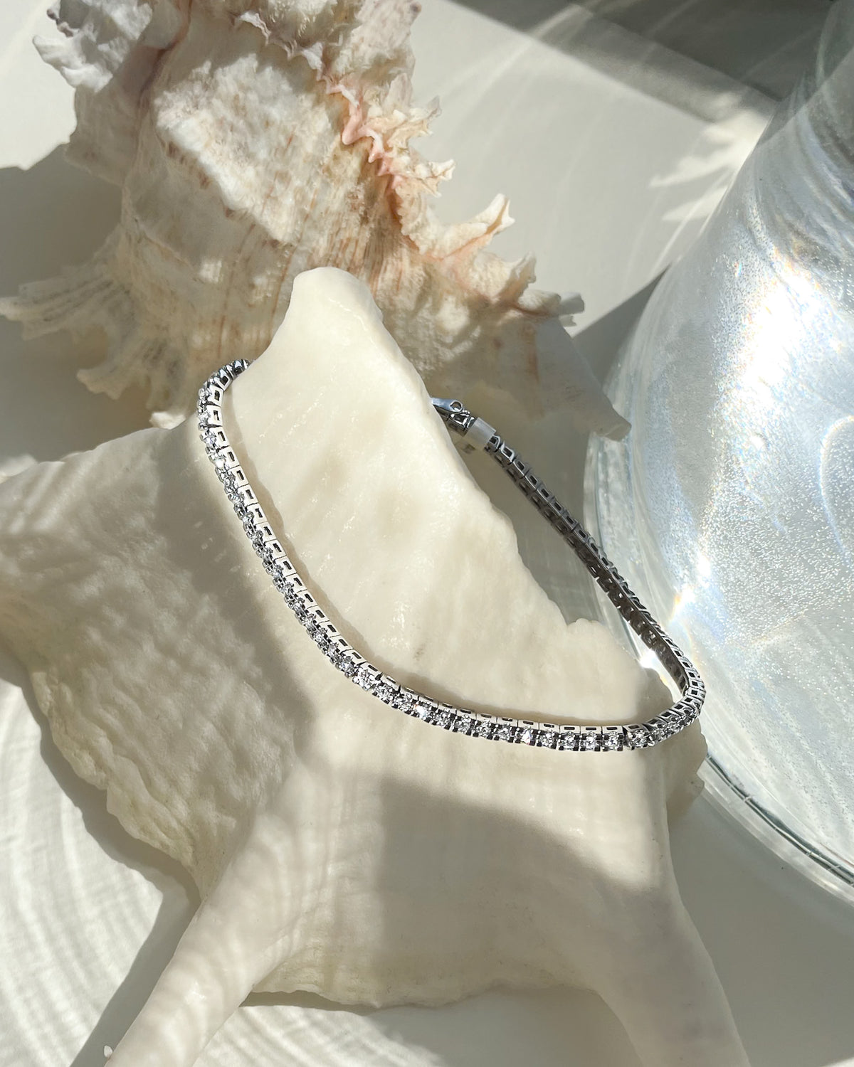 Armband Chloe 1,00 crt. witgoud