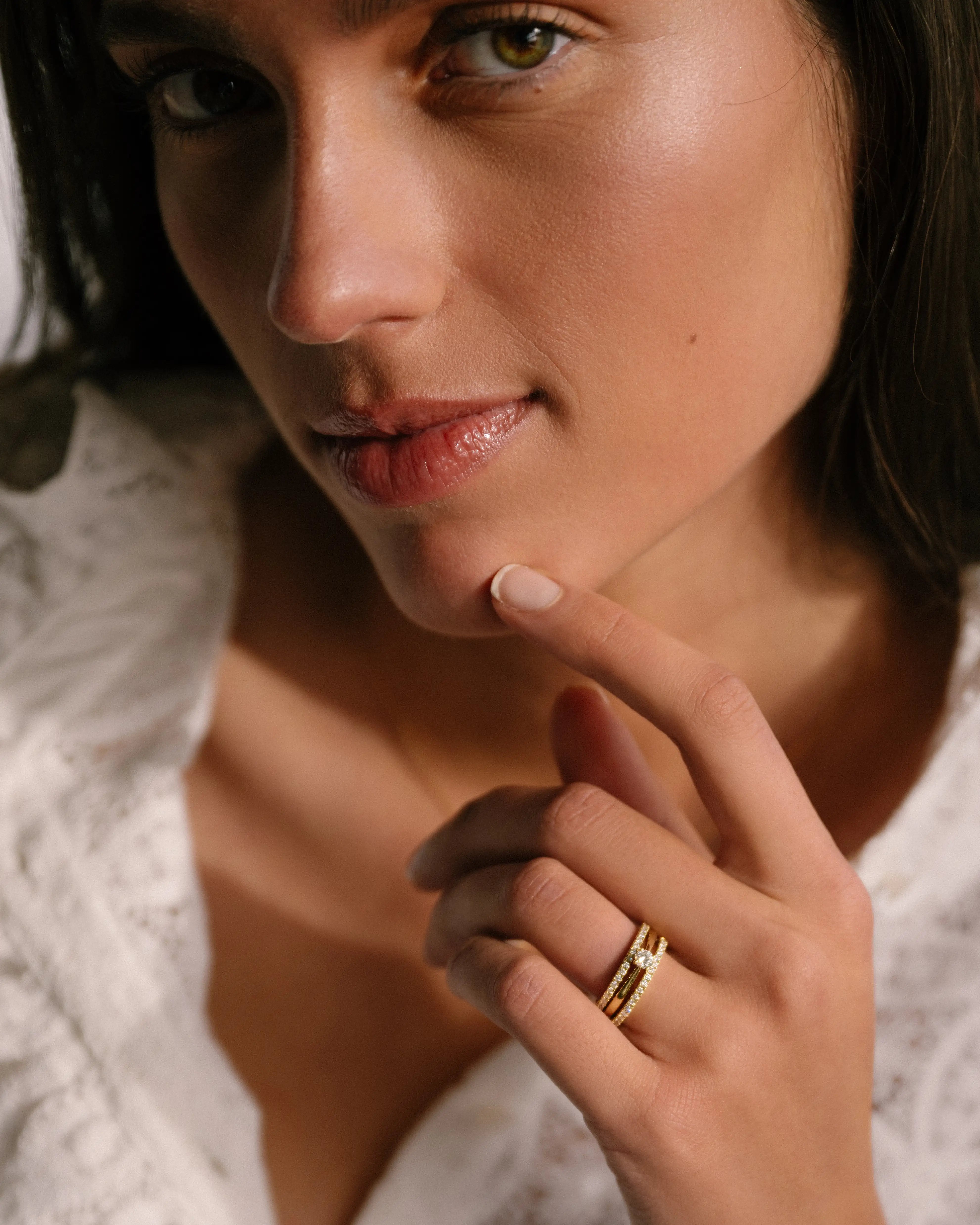 Ring Olivia 0,20 crt. geelgoud