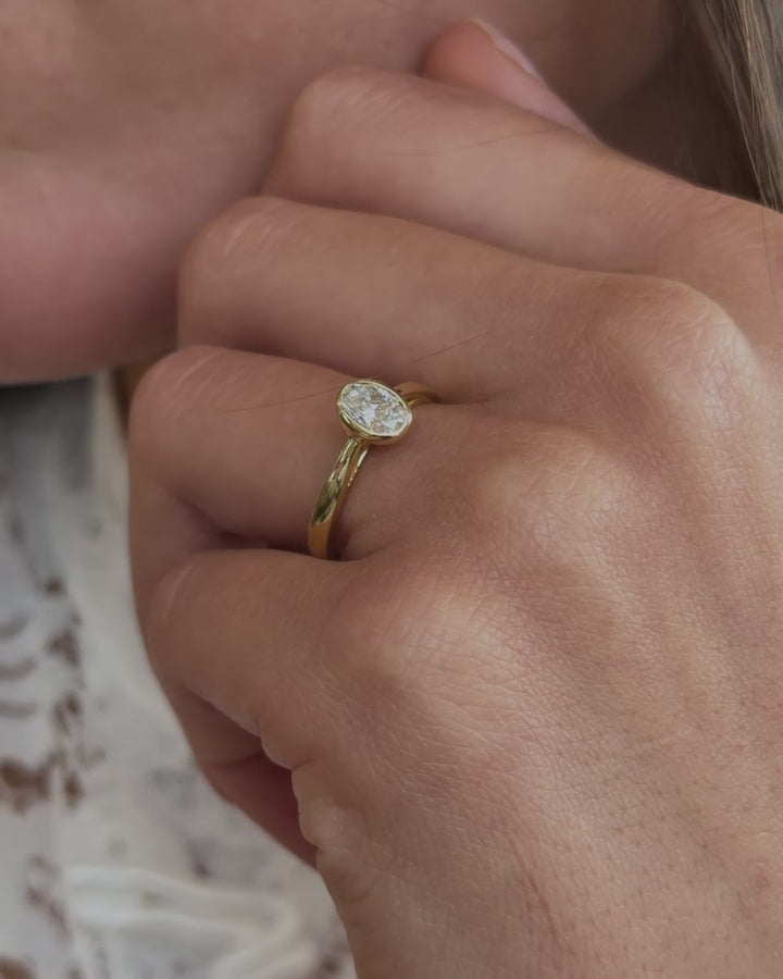 Ring Maja 0,75 crt. geelgoud