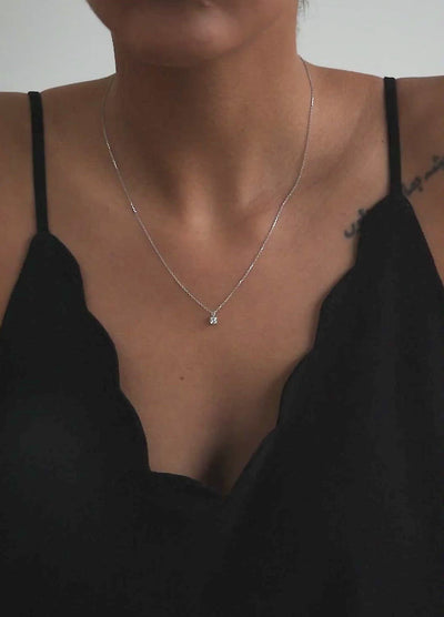 Aurore Olivia collier 0,20 crt.